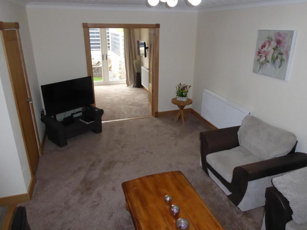 Glennydd House Villa Llangefni Bagian luar foto